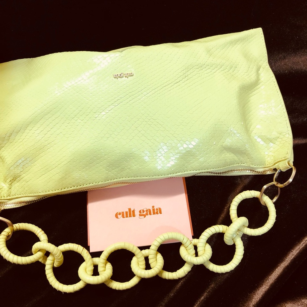 cult gaia Neon Lime Chain-Link Clutch - Picture 7 of 12